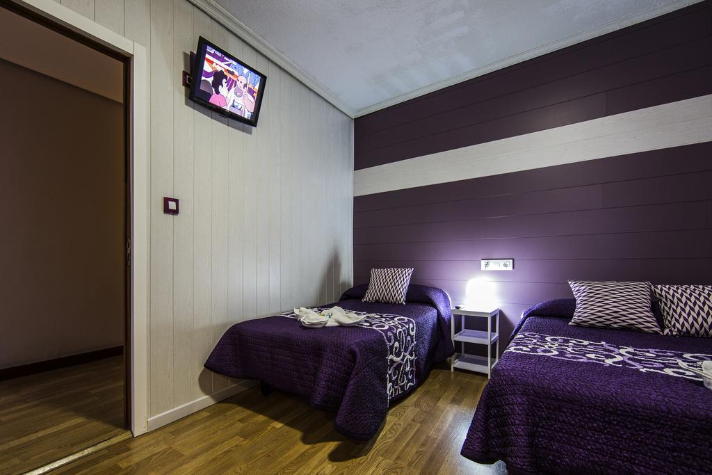 Hostal Escala Luna Salamanca Buitenkant foto