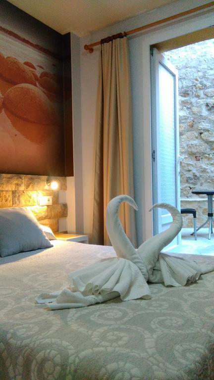 Hostal Escala Luna Salamanca Buitenkant foto